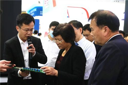 全国工业互联网平台赋能深度行南京开幕 浪潮云洲精彩亮相（浪潮云洲工业互联网平台是上市公司吗）