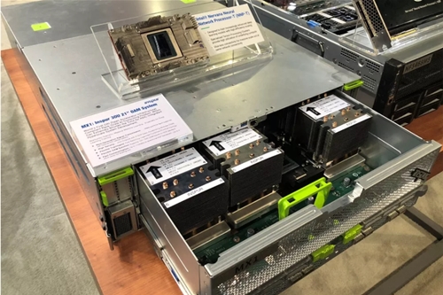 支持多家AI芯片! SC19浪潮发布全球首个AI开放加速系统MX1