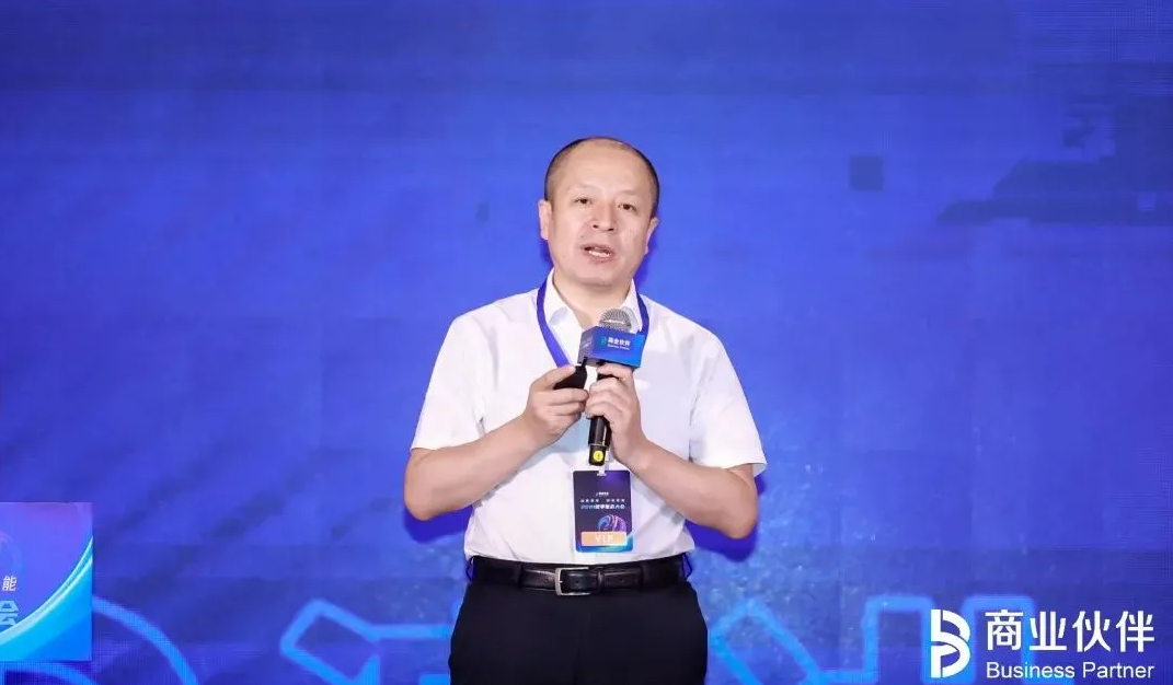 毛柏林：浪潮诠释智算时代生态价值主张，力促元脑生态2.0落地